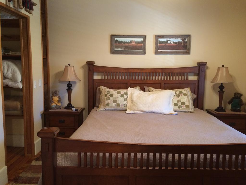 Calhoun House Inn & Suites ブライソン・シティ エクステリア 写真